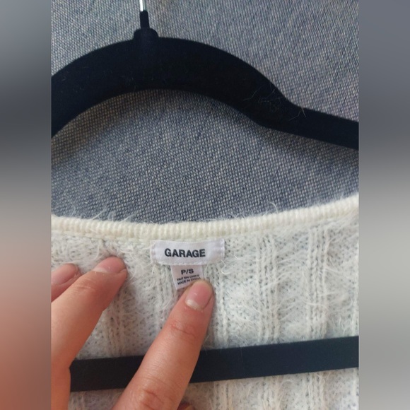 White sweater - Picture 2 of 4